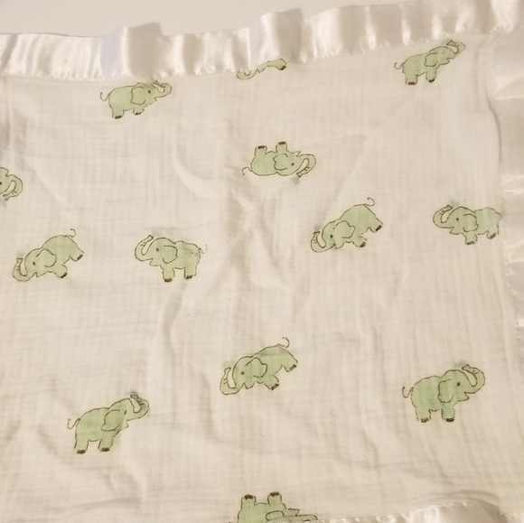 aden and anais lovey canada